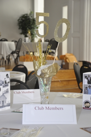 Table reserved for the members and guest of the Belhaven Alumni Club